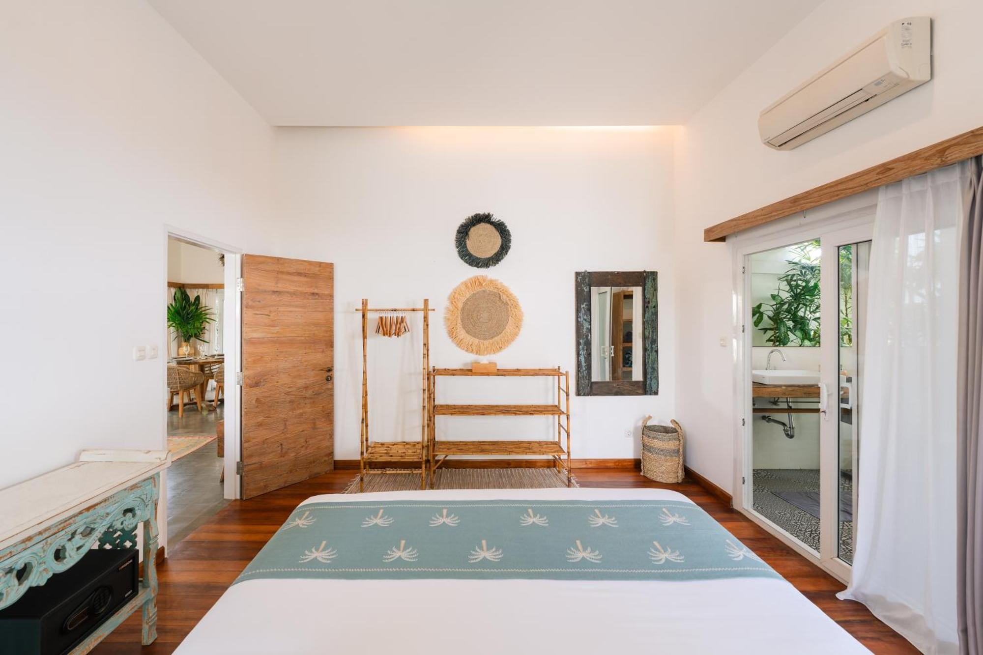 Secret Haven Cozy 3 Bedroom Private Pool Villa Гили Траванган Экстерьер фото